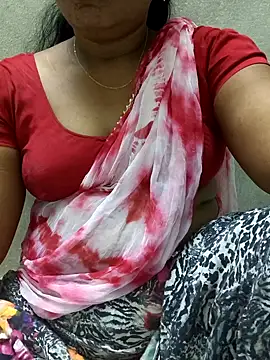 Snapshot of MaaliiiPonuTamil chatting on 02.28.26 MaaliiiPonuTamil online show from 02.28.26