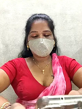 Snapshot of MaaliiiPonuTamil chatting on 04.29.26 MaaliiiPonuTamil online show from 04.29.26