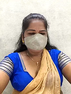 Snapshot of MaaliiiPonuTamil chatting on 05.05.26 MaaliiiPonuTamil online show from 05.05.26