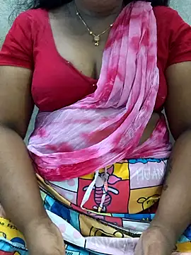 Snapshot of MaaliiiPonuTamil chatting on 05.18.26 MaaliiiPonuTamil online show from 05.18.26