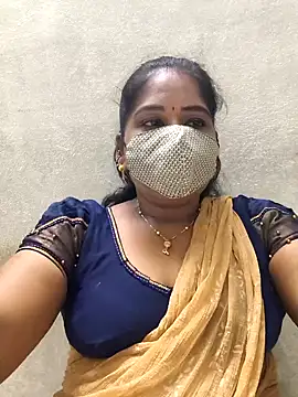 Snapshot of MaaliiiPonuTamil chatting on 05.18.26 MaaliiiPonuTamil online show from 05.18.26