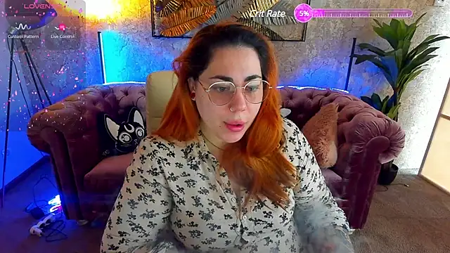 Kittywakee online show from 02.06.25