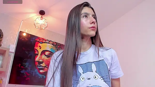 Snapshot of namastecute chatting on 12.13.24 namastecute online show from 12.13.24