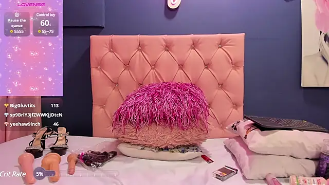 Snapshot of Michelle_busty chatting on 01.30.25 Michelle busty online show from 01.30.25