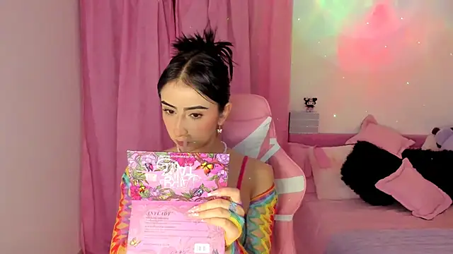 gabyye capprins online show from 03.13.25