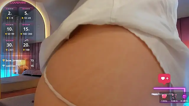 Snapshot of SweetGirl______ chatting on 01.22.25 SweetGirl online show from 01.22.25