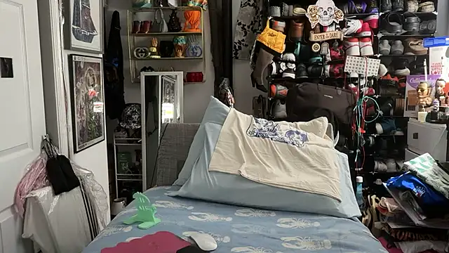 joeytatts66 online show from 02.20.26