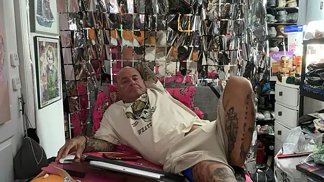 joeytatts66 online show from 05.14.26