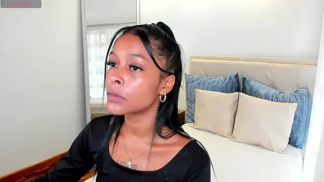 natali henao online show from 09.26.25