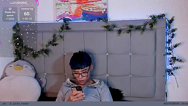Snapshot of jacks_hotter chatting on 05.28.26 jacks hotter online show from 05.28.26