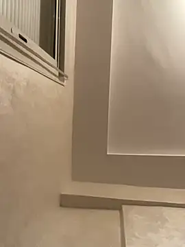 Snapshot of Rouza_Ar chatting on 02.26.25 Rouza Ar online show from 02.26.25