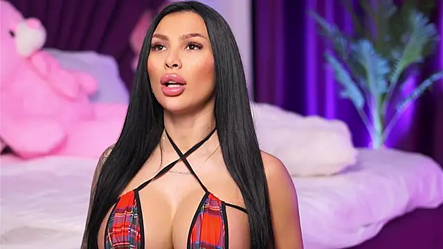 Snapshot of firesbomb777 chatting on 03.01.25 firesbomb777 online show from 03.01.25