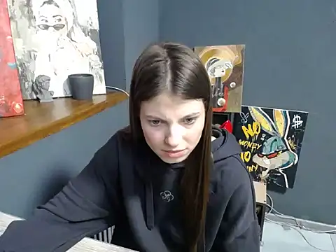 Snapshot of felicity_gold chatting on 02.27.26 felicity gold online show from 02.27.26