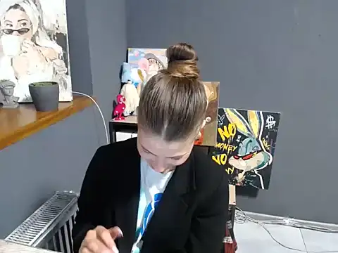 felicity gold online show from 06.04.26