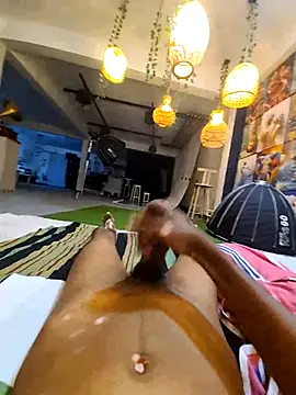 Snapshot of Pathirajasenerath chatting on 09.16.25 Pathirajasenerath online show from 09.16.25