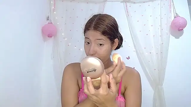 evaluna horny  online show from 09.20.25