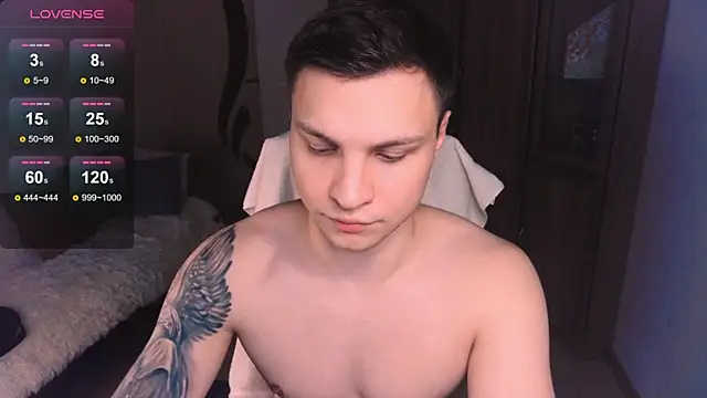 handsome guy01 online show from 01.22.25