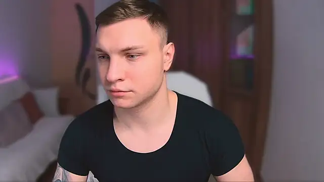 handsome guy01 online show from 03.08.25