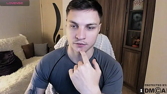 handsome guy01 online show from 10.22.25