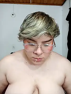 amalia love online show from 12.28.24