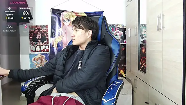 Snapshot of sr_jaeger chatting on 02.12.26 sr jaeger online show from 02.12.26