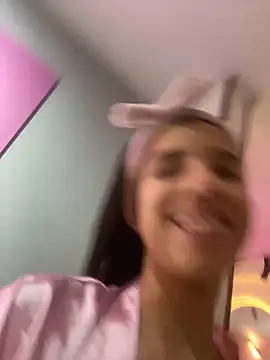 Praga Pink online show from 12.21.24