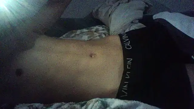 Snapshot of novilho18piroc chatting on 07.27.26 novilho18piroc online show from 07.27.26