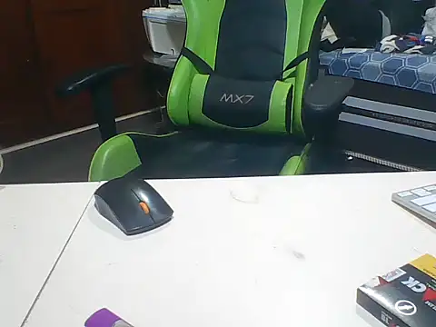 SOLESFETISHBR online show from 11.18.25