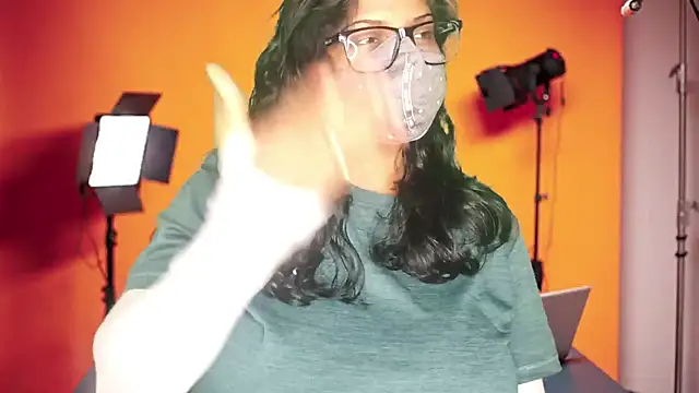 mamoni91 online show from 09.26.25