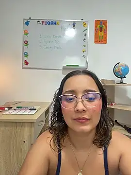 Snapshot of Kay_LustyWife chatting on 05.14.26 Kay LustyWife online show from 05.14.26