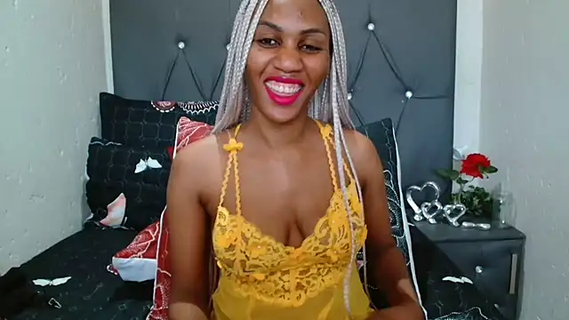 Snapshot of slimbigass chatting on 01.19.25 slimbigass online show from 01.19.25