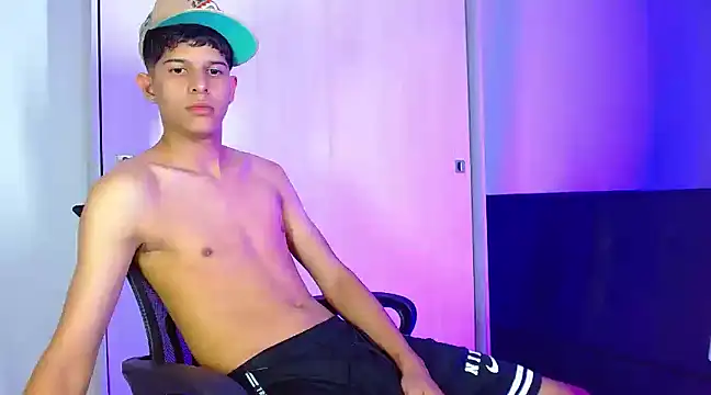 LiamGadiell online show from 12.19.24