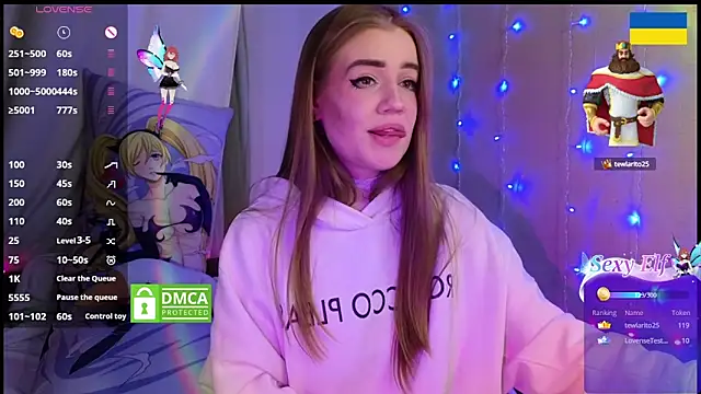 RedVelveten online show from 02.24.25