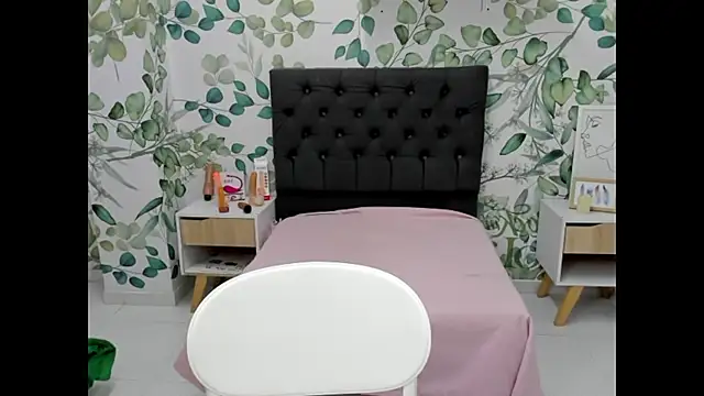 lauren rios7 online show from 12.14.24