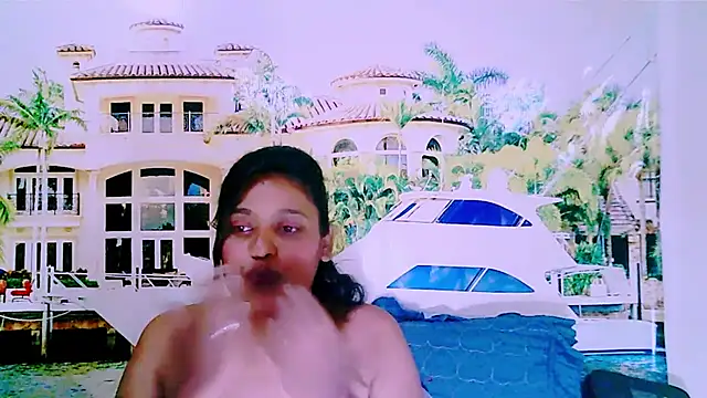 Snapshot of IndianYummy chatting on 12.12.24 IndianYummy online show from 12.12.24