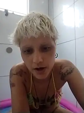 Luci foxx online show from 02.28.26