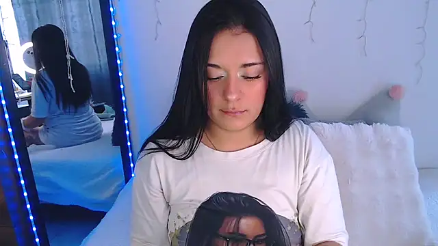 Samanta james19 online show from 04.02.26