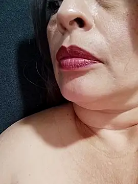  Prinscarlet  online show from 03.13.25