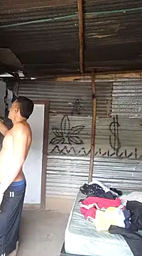 Snapshot of tayson_ chatting on 01.15.25 tayson online show from 01.15.25