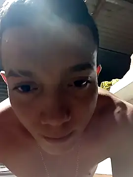 Snapshot of tayson_ chatting on 01.27.25 tayson online show from 01.27.25