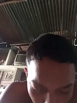 Snapshot of tayson_ chatting on 02.26.25 tayson online show from 02.26.25