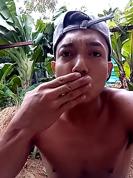 Snapshot of tayson_ chatting on 03.15.25 tayson online show from 03.15.25