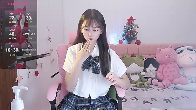 Snapshot of Xiaomi-Angela chatting on 12.27.24 Xiaomi-Angela online show from 12.27.24