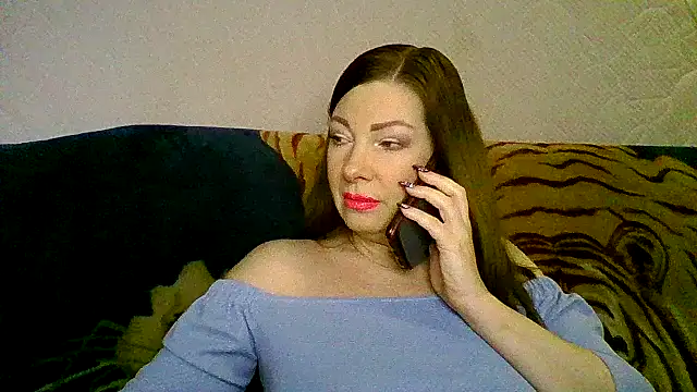 Snapshot of maritanna chatting on 01.07.25 maritanna online show from 01.07.25