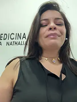 Snapshot of NATHALIA-28_ chatting on 04.23.26 NATHALIA-28 online show from 04.23.26