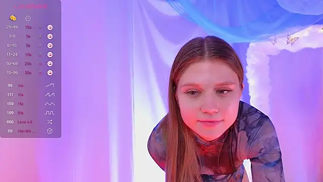Snapshot of AlisiaSpinnet_ chatting on 01.31.25 AlisiaSpinnet online show from 01.31.25