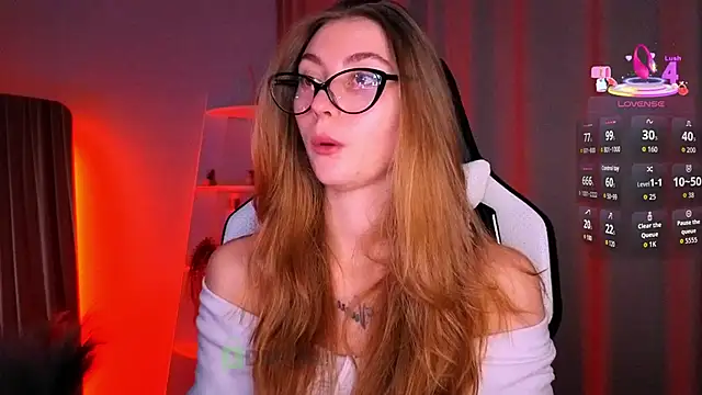 lady curls online show from 02.24.26