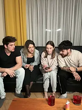 MrAndMrsSavage online show from 03.11.25