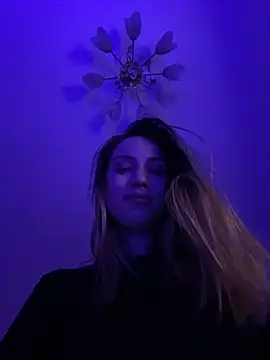 Snapshot of Emily_the_temptress_ chatting on 12.28.24 Emily the temptress online show from 12.28.24