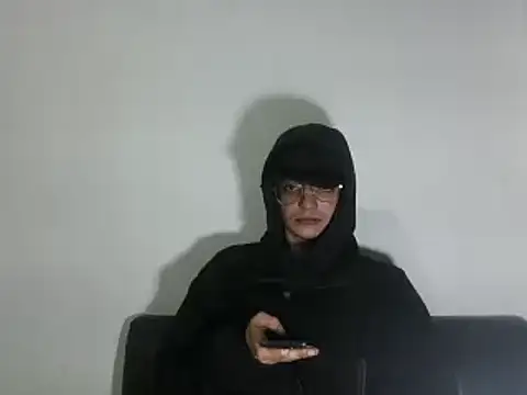 Snapshot of creamyadvisor01 chatting on 01.05.25 creamyadvisor01 online show from 01.05.25